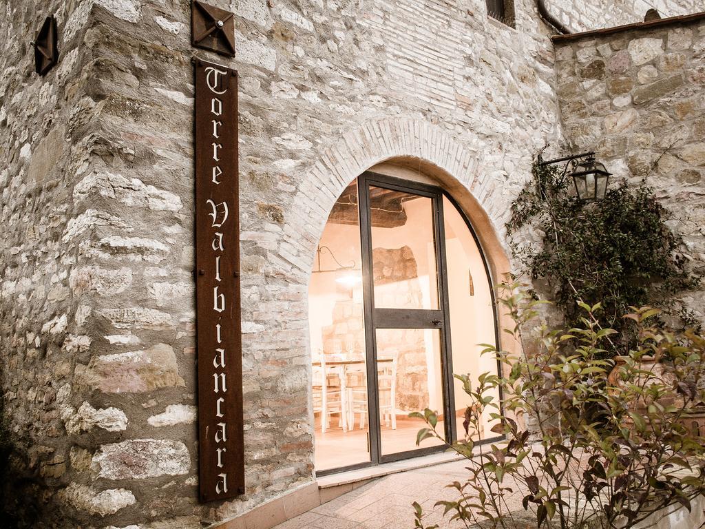 Torre Valbiancara Guest House Montebagnolo Exterior photo
