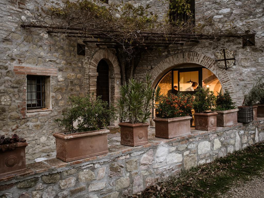Torre Valbiancara Guest House Montebagnolo Exterior photo